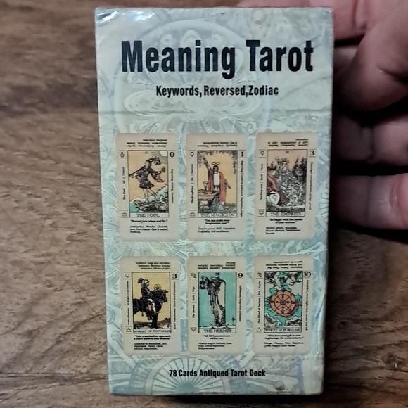 NWT Meaning Tarot Deck - Antique Design - Picture 1 of 10